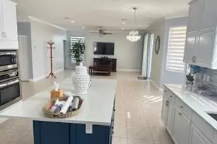 550 Cypress Crossing, Wellington, FL 33414 - Photo 8