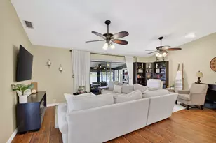 41 Mayfair Ln, Boynton Beach, FL 33426 - Photo 12