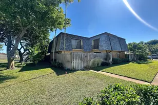 208 Lake Arbor Dr, Lake Worth Beach, FL 33461 - Photo 2