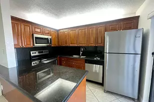 208 Lake Arbor Dr, Lake Worth Beach, FL 33461 - Photo 10