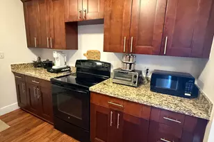 920 NW 4th St, South Bay, FL 33493 - Photo 8