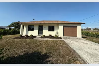 920 NW 4th Street, South Bay, FL 33493 - Photo 1