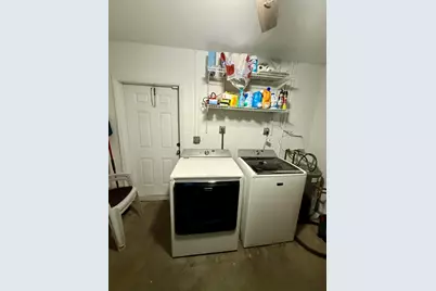 920 NW 4th Street, South Bay, FL 33493 - Photo 18