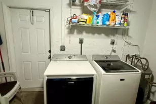 920 NW 4th St, South Bay, FL 33493 - Photo 18