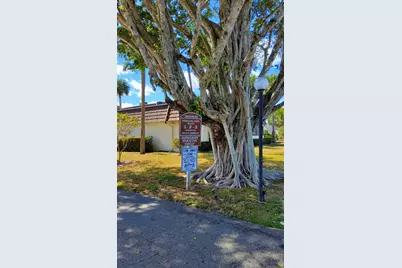 12003 Poinciana Boulevard #204, Royal Palm Beach, FL 33411 - Photo 8