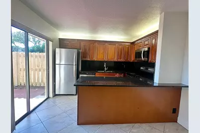 230 Lake Arbor Drive, Palm Springs, FL 33461 - Photo 6