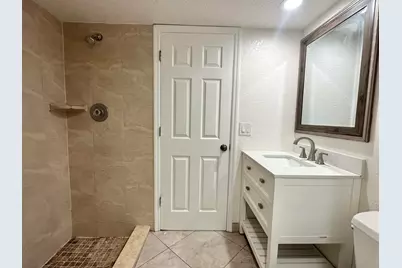 230 Lake Arbor Drive, Palm Springs, FL 33461 - Photo 14