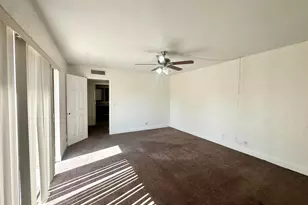 230 Lake Arbor Dr, Lake Worth Beach, FL 33461 - Photo 4