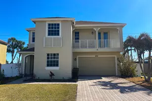 9895 E Verona Cir, Vero Beach, FL 32966 - Photo 1