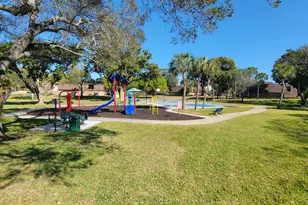 117 1st Ct, Palm Beach Gardens, FL 33410 - Photo 38