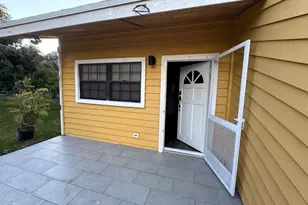 5239 Club Rd, Haverhill, FL 33415 - Photo 2