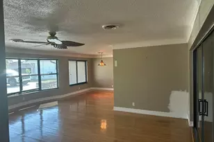 563 NW 13th Dr, Boca Raton, FL 33486 - Photo 12