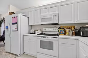 7763 Southampton Terrace, Tamarac, FL 33321 - Photo 8