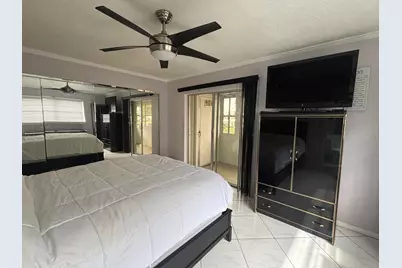 81 Windsor D, West Palm Beach, FL 33417 - Photo 14