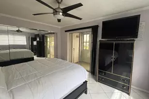 81 Windsor D, West Palm Beach, FL 33417 - Photo 14