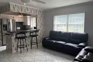 81 Windsor D, West Palm Beach, FL 33417 - Photo 8