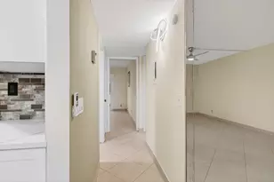 293 Normandy G, Delray Beach, FL 33484 - Photo 20