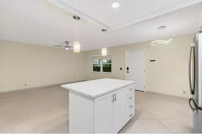 293 Normandy G, Delray Beach, FL 33484 - Photo 18