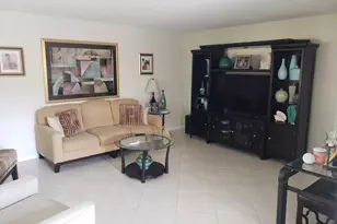 166 Piedmont D, Delray Beach, FL 33484 - Photo 2