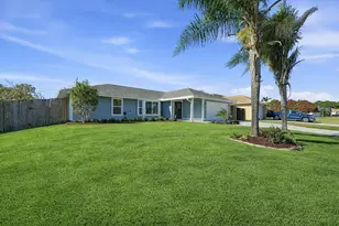 1482 SW Dow Ln, Port Saint Lucie, FL 34953 - Photo 4