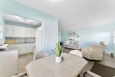 3322 Cynthia Lane #102, Lake Worth Beach, FL 33461 - Photo 4