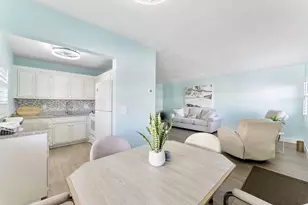 3322 Cynthia Ln, Lake Worth Beach, FL 33461 - Photo 4