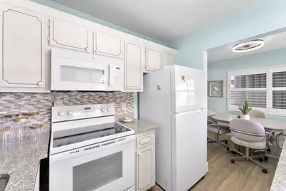 3322 Cynthia Lane #102, Lake Worth Beach, FL 33461 - Photo 6