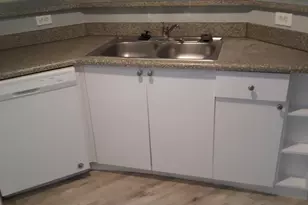 3818 NW Adriatic Ln, Jensen Beach, FL 34957 - Photo 4