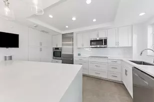 555 SE 6th Ave, Delray Beach, FL 33483 - Photo 2