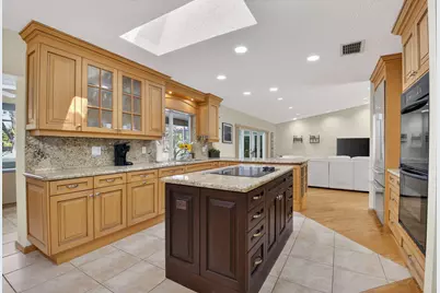10185 Harbourtown Court, Boca Raton, FL 33498 - Photo 20