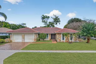 10185 Harbourtown Ct, Boca Raton, FL 33498 - Photo 44