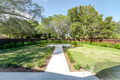 323 NW Spanish River Boulevard, Boca Raton, FL 33431 - Photo 6