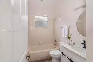 12471 NW 78th Manor, Parkland, FL 33067 - Photo 8