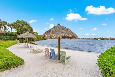 900 Scotia Drive #102, Hypoluxo, FL 33462 - Photo 2