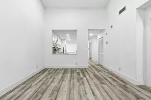 10188 Mangrove Dr, Boynton Beach, FL 33437 - Photo 6