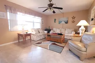 81 Coventry D, West Palm Beach, FL 33417 - Photo 4