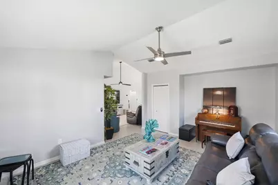 1827 Aynsley Way #5, Vero Beach, FL 32966 - Photo 16