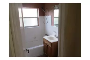 1604 NE 18th St, Fort Lauderdale, FL 33305 - Photo 4