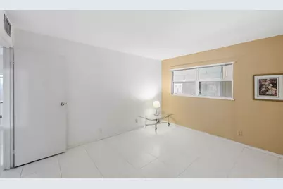 669 Saxony N, Delray Beach, FL 33446 - Photo 20