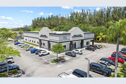 10055 Yamato Road, Boca Raton, FL 33498 - Photo 2