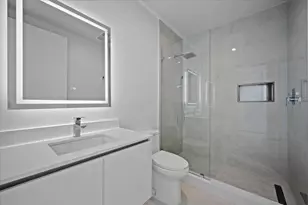 220 Lake Shore Dr, Lake Park, FL 33403 - Photo 16