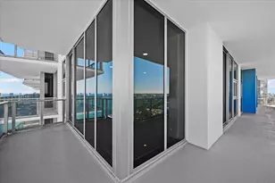 220 Lake Shore Dr, Lake Park, FL 33403 - Photo 12