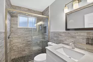 2248 NE 37th St, Lighthouse Point, FL 33064 - Photo 18