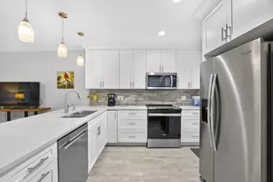 2248 NE 37th St, Lighthouse Point, FL 33064 - Photo 12