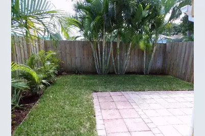 2210 NE 36th Street #A&B, Pompano Beach, FL 33064 - Photo 10