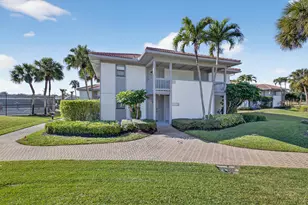 20361 Boca Dr W, Boca Raton, FL 33434 - Photo 2