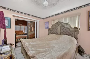 9281 Martinique Dr, Miami, FL 33189 - Photo 20