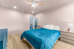 8370 Eleuthera Ln, Wellington, FL 33414 - Photo 16