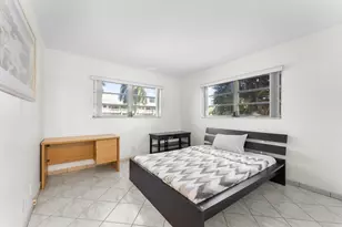 501 Blue Heron Dr, Hallandale Beach, FL 33009 - Photo 16
