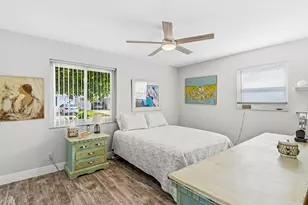 527 SW 16th St, Boynton Beach, FL 33426 - Photo 20